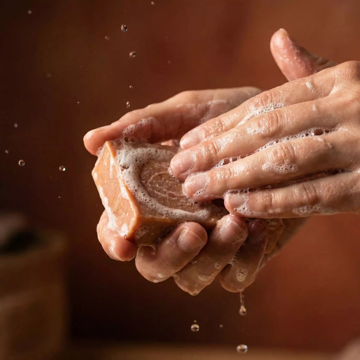 Dabīgas rokām darinātas ziepes ar bagātīgām putām – marredeco vannas istabas aksesuāri un kosmētika