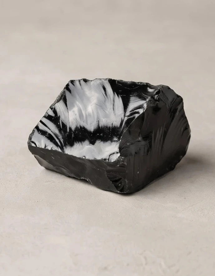 Neapstrādāts MELNAIS OBSIDIĀNS | Spēcīgs aizsardzības un attīrīšanas kristāls