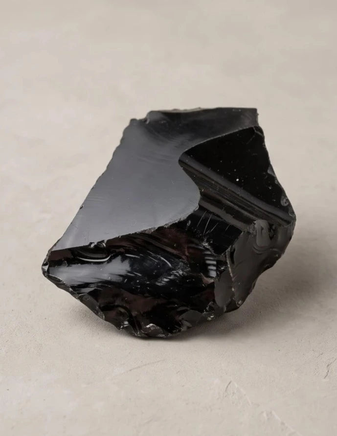 Puspulēts MELNAIS OBSIDIĀNS | Spēcīgs aizsardzības un attīrīšanas kristāls